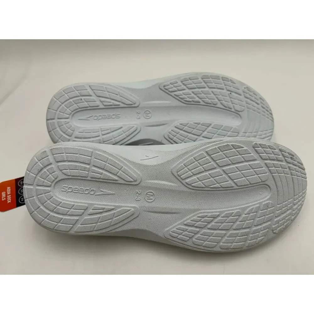 NWT Juniors sz medium 2 3 Speedo Water Shoes- Navy and Pink